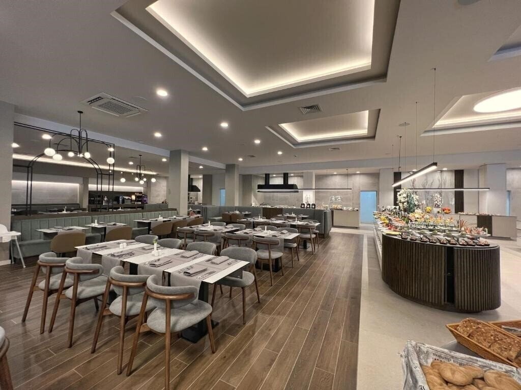 Апартаменты Grifid Aqua Club Bolero 4*