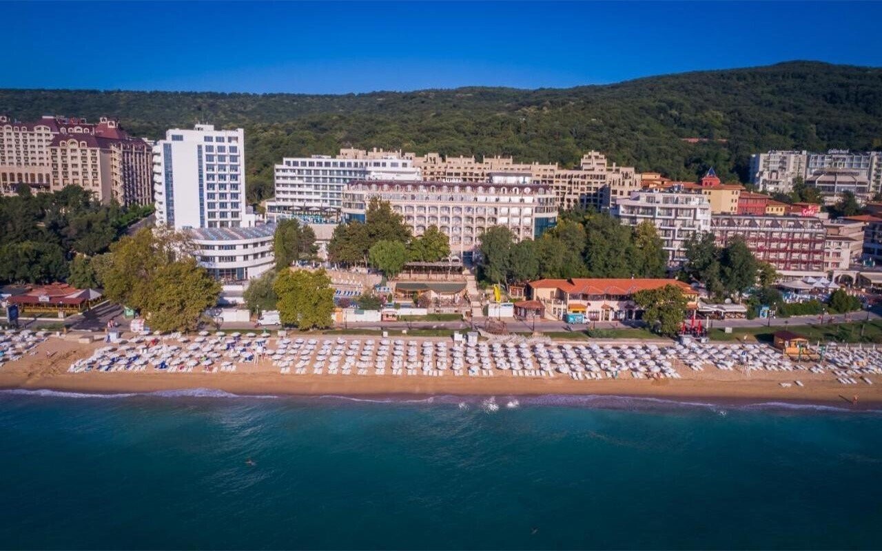 Отель Elpida Beach 4*