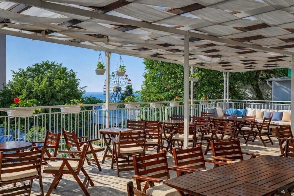 Территория Prestige Grand Hotel & Aquapark 4*