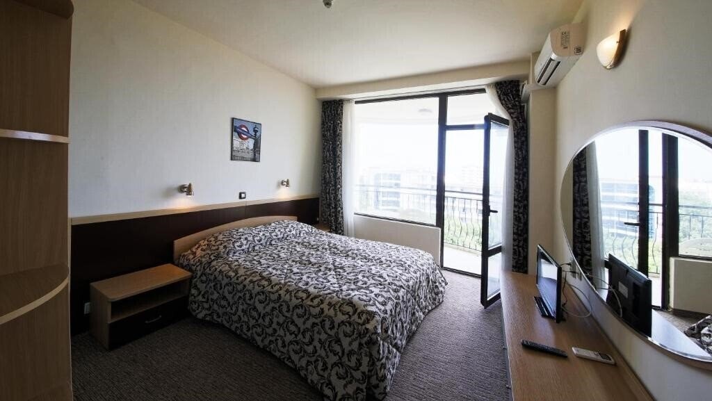 Вид Shipka (Golden Sands) 4*