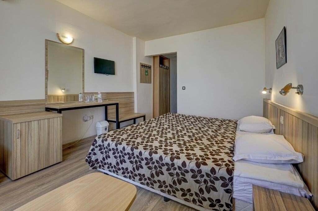 Фотография Shipka (Golden Sands) 4*