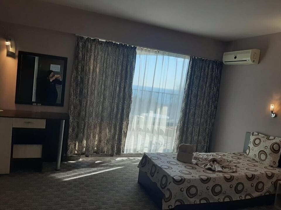 Панорама Silver Hotel 3*