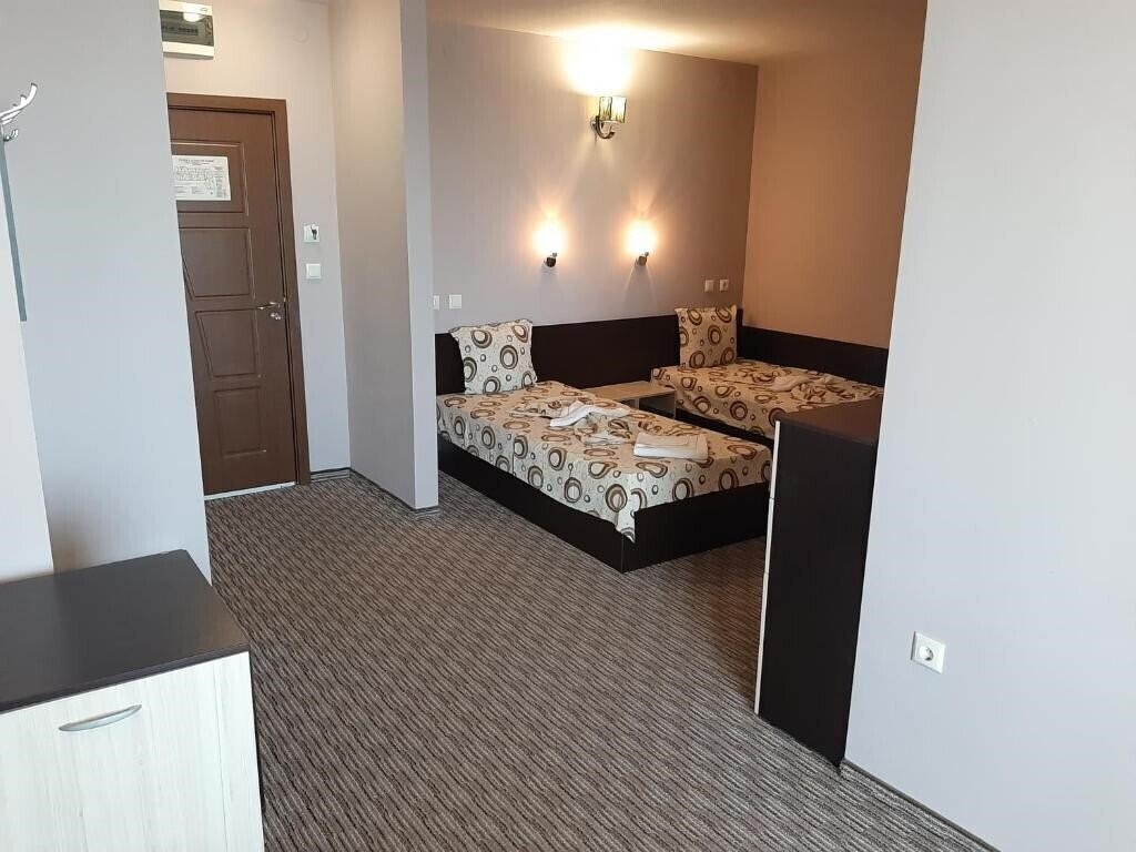 Апартаменты Silver Hotel 3*