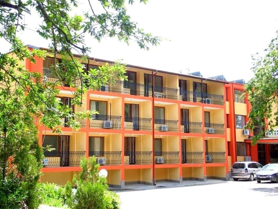 Территория Kamchia Park Hotel (ex. Kamchia) 3*