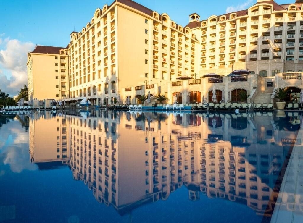 Вид Melia Grand Hotel Hermitage 5*