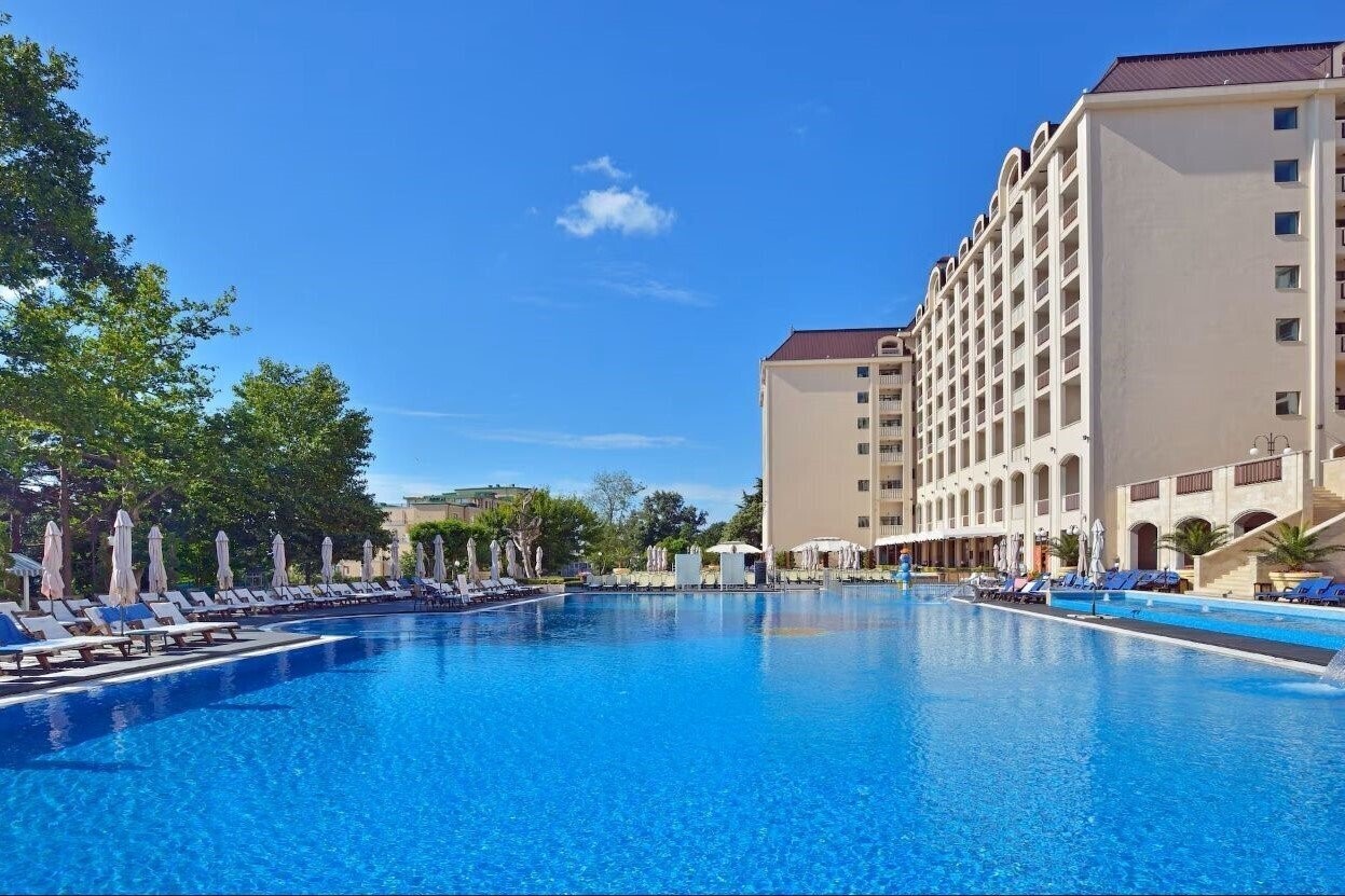 Вид Melia Grand Hotel Hermitage 5*