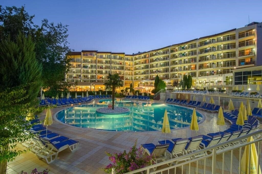 Фото Madara Park Hotel (Madara Hotel Smart Line) 4*