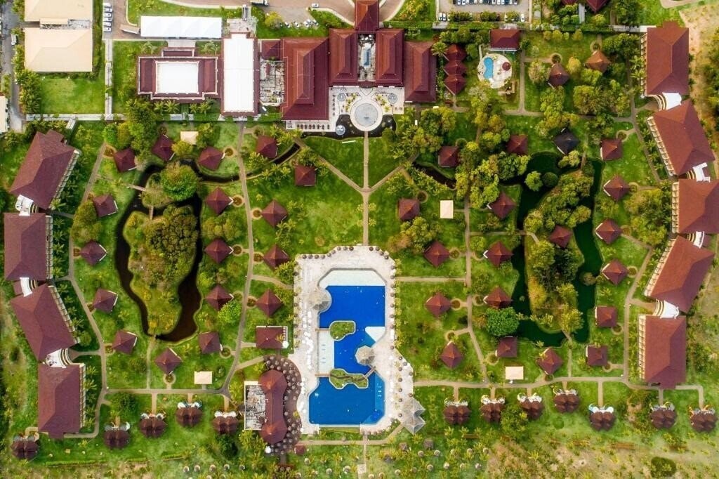 Панорама Vila Gale Mares 5*