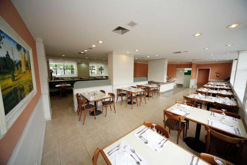 Територія Novo Vernon Hotel 3*