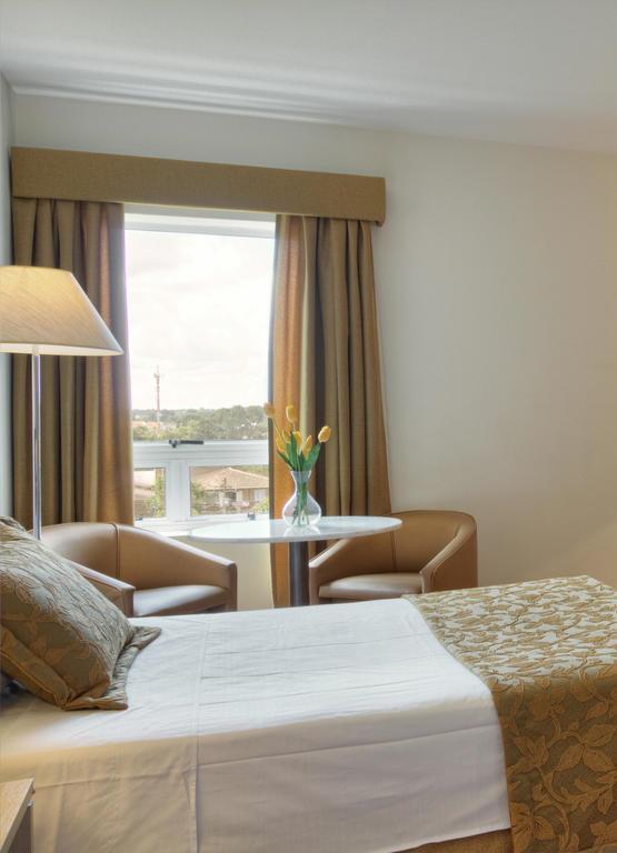 Панорама Tulip Inn Santa Felicidade 3*