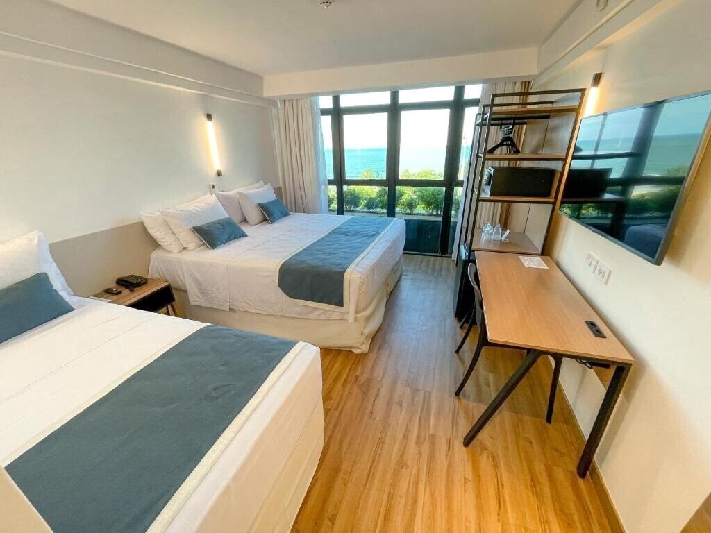 Панорама Marante Plaza Hotel 4*