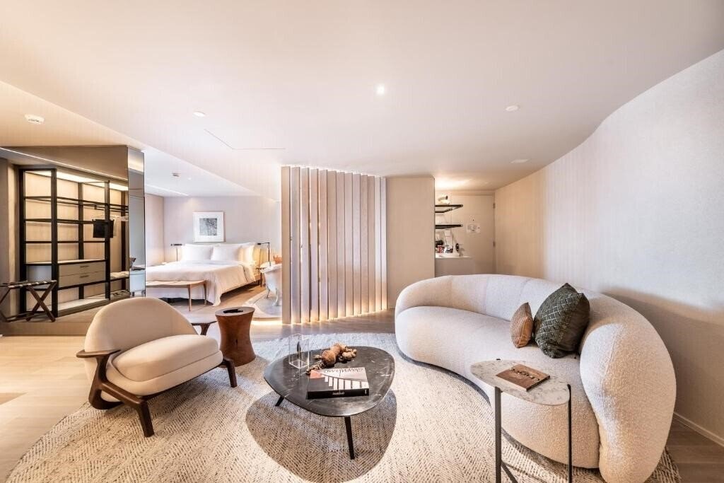 Апартаменти Unique 5*