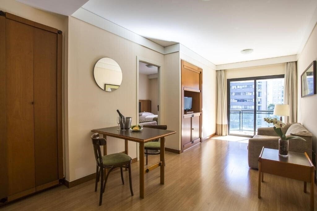 Фото Estanplaza Nacoes Unidas 4*