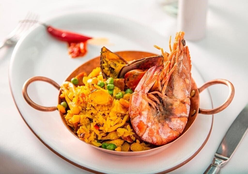 Апартаменти Estanplaza Paulista 4*