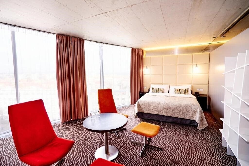 Фото Sono Hotel 4*