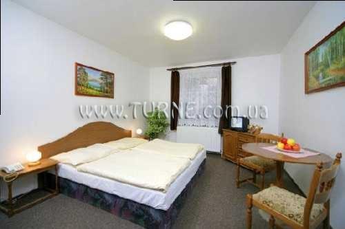 Територія Hotel Karolina 3*