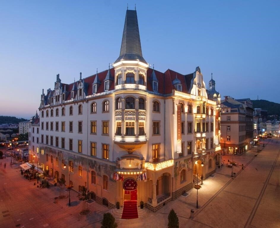 Отель Grandhotel Ambassador Národní Dům 4*