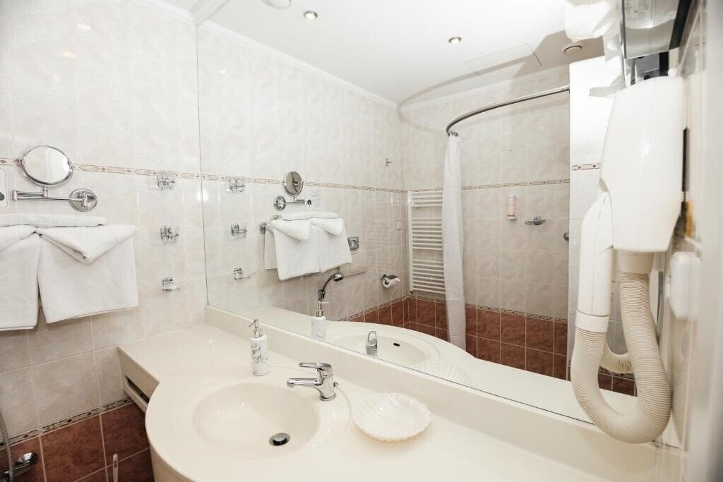 Картинка Pavlov Karl.Vary. 4*