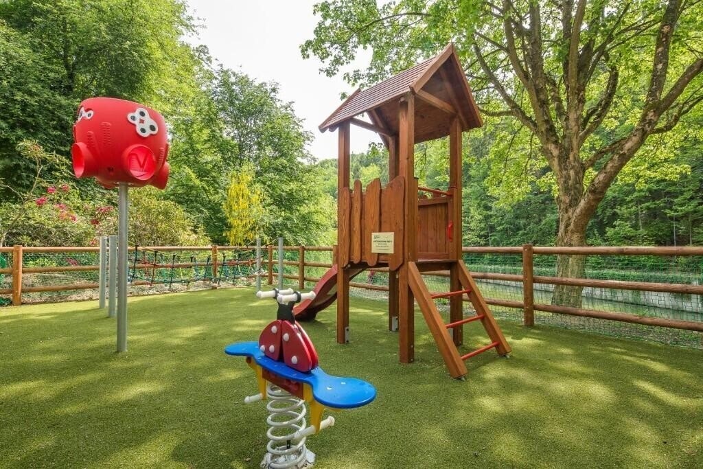 Територія Male Versailles 4*