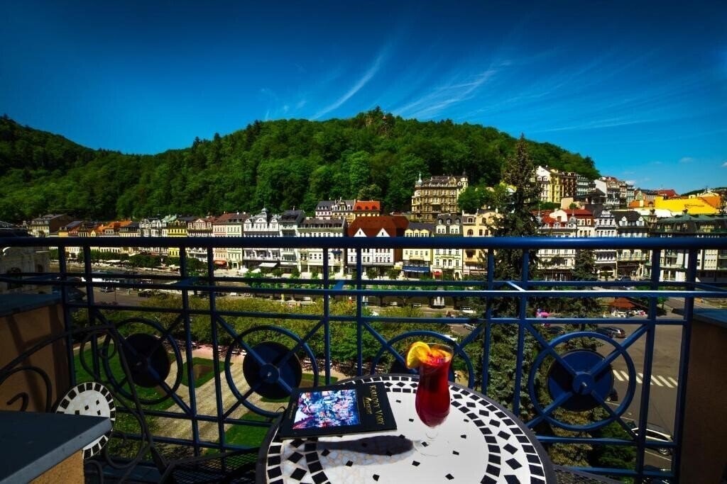 Панорама Interhotel Central 4*