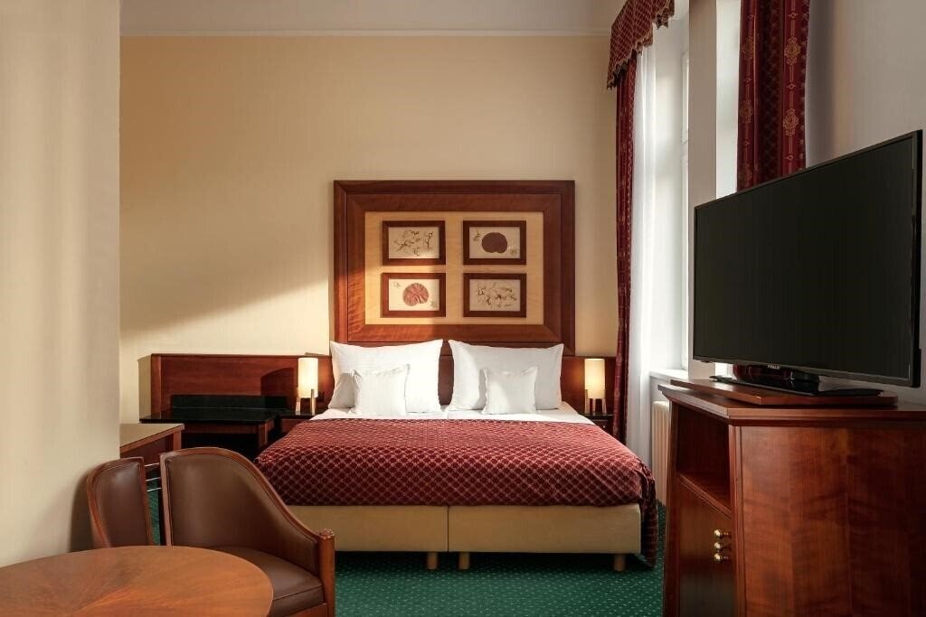 Апартаменты Smetana Vysehrad 4*