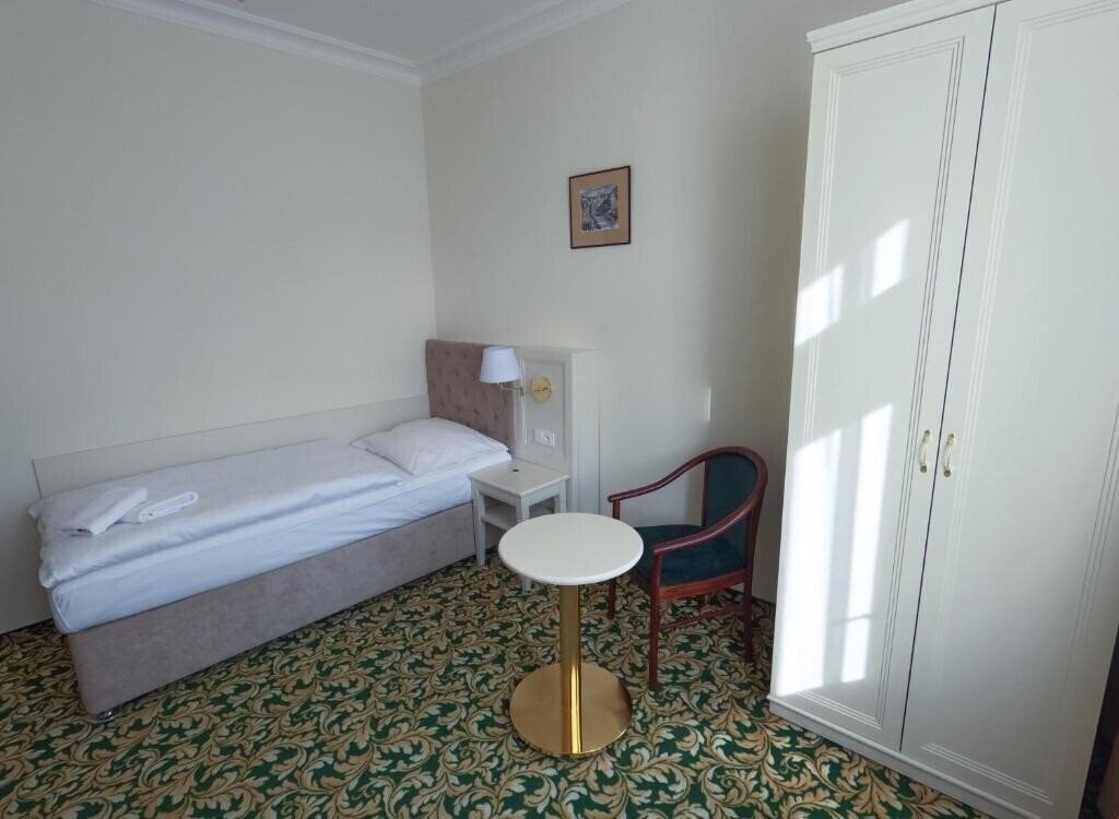 Панорама Elefant 3*