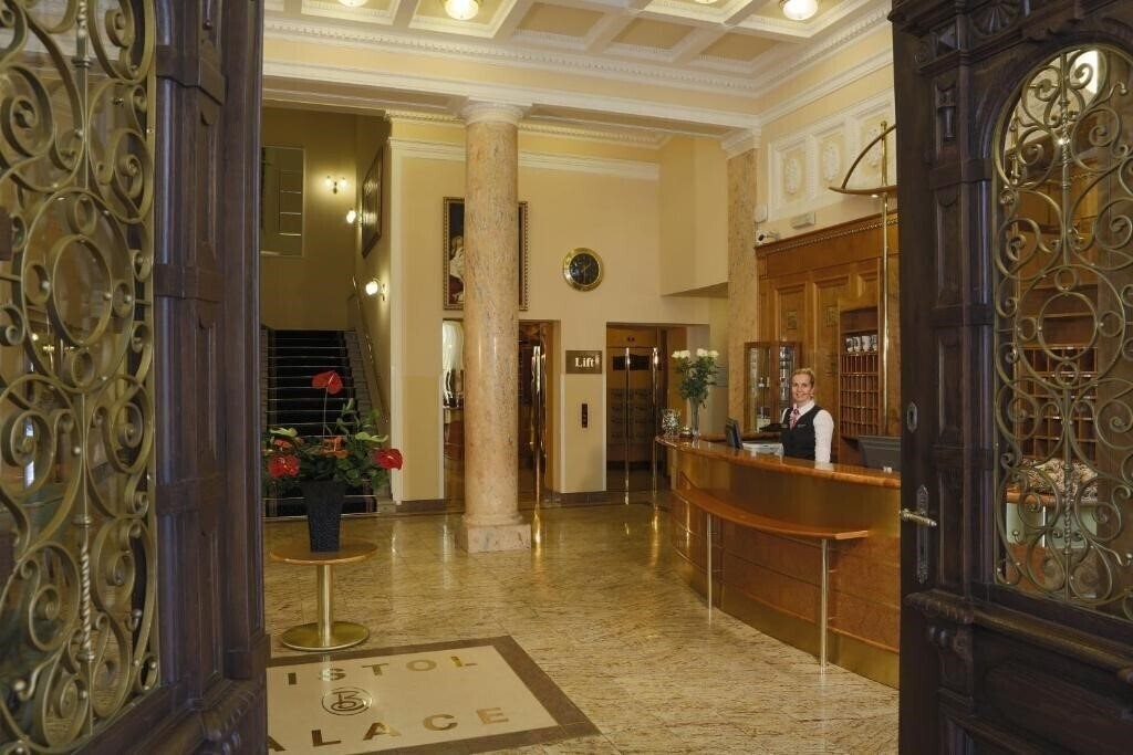 Територія Bristol Palace 4*