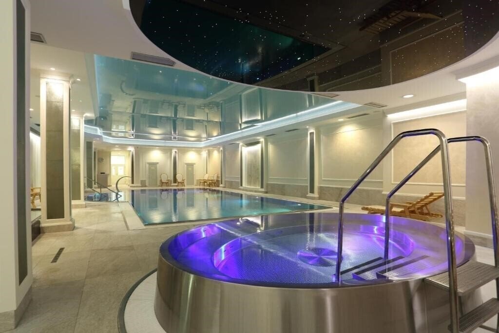 Панорама Richmond 4*