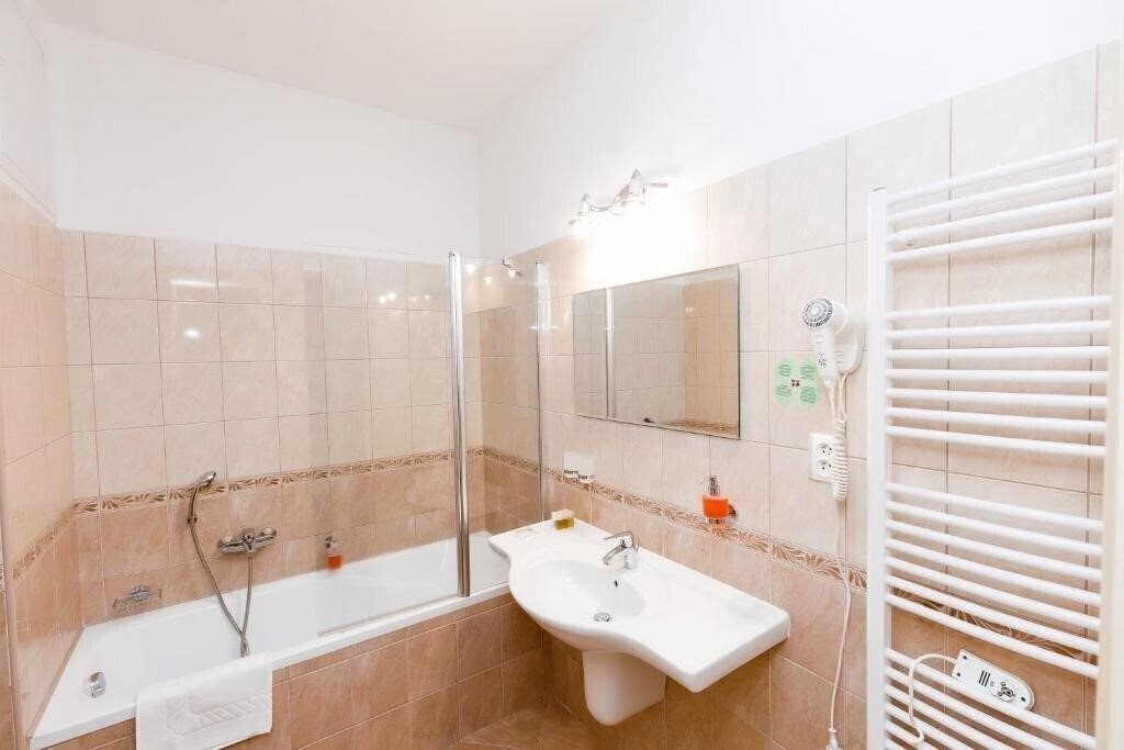 Панорама Heluan 4*