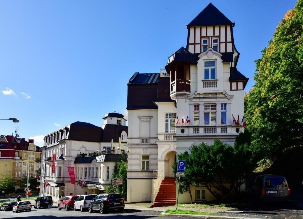 Територія Continental 4*