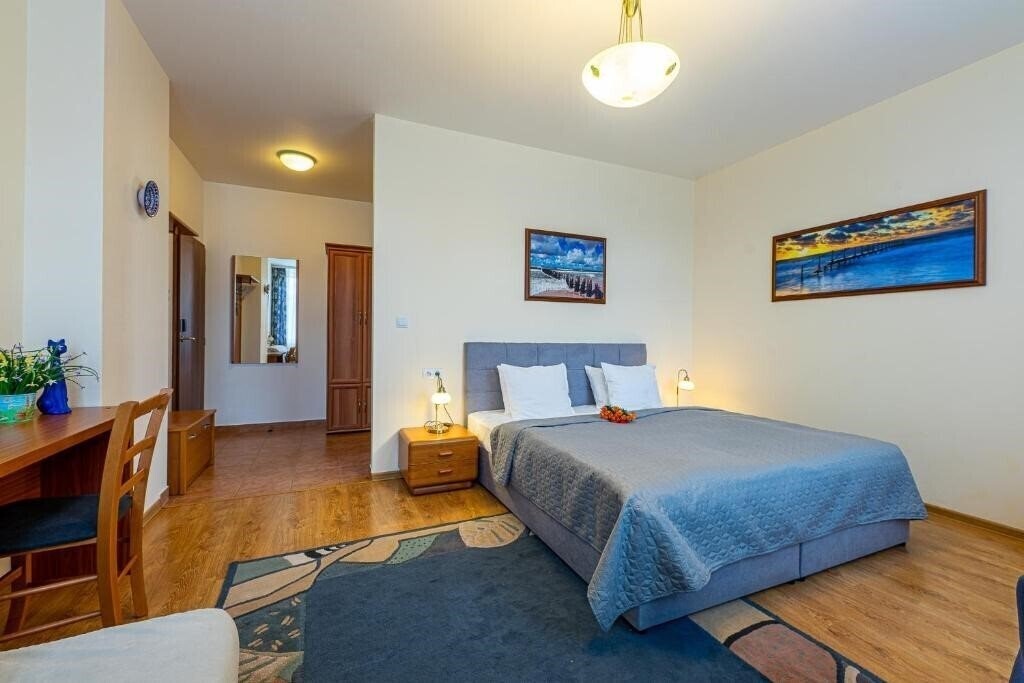 Апартаменти Villa Walir 3*