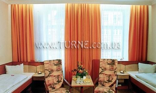 Отель Krivan 3*