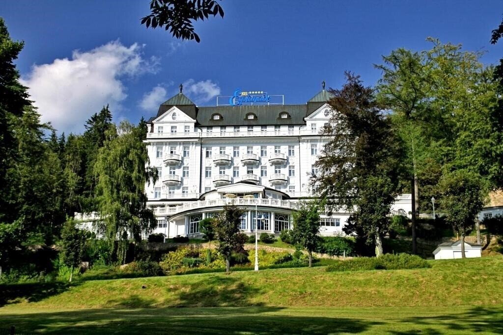 Готель Esplanade SPA & Golf Resort 5*