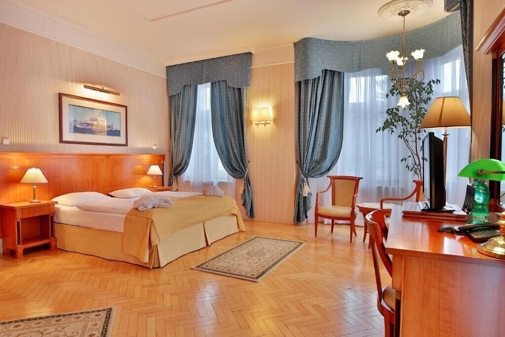 Апартаменти Belveder Mar.lazne 4*