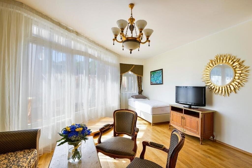 Панорама Residence Romanza 4*