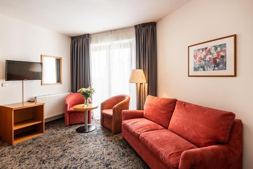 Територія Troja 4*