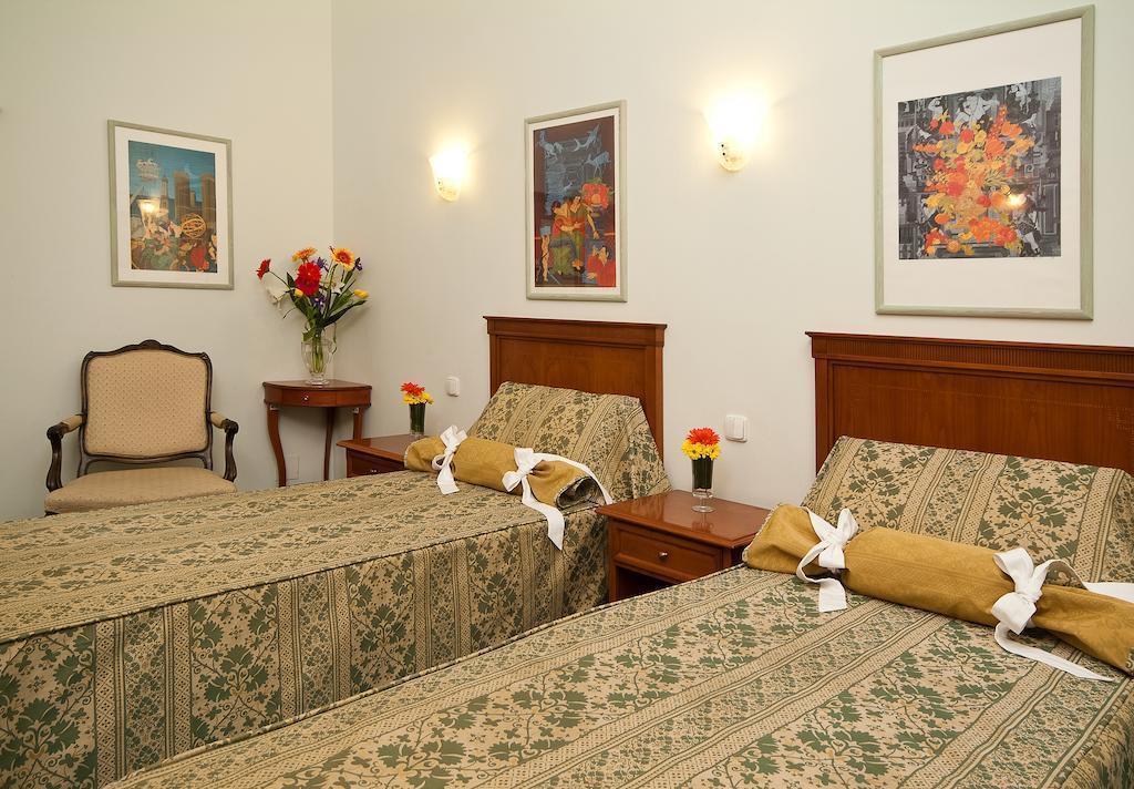Вид Saint George Hotel 3*