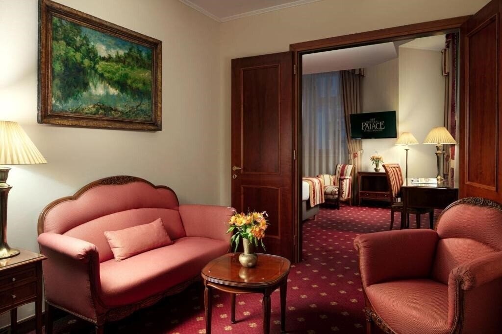 Панорама Art Nouveau Palace Hotel 5*