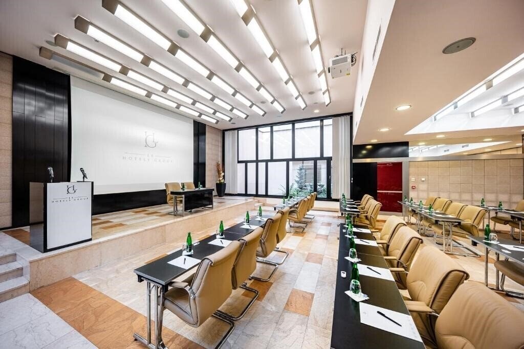 Изображение Grand Majestic Plaza 4*