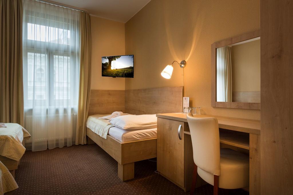Панорама Prague Centre 3*