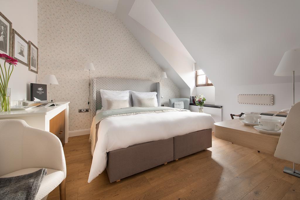 Вид Design Hotel Neruda 4*