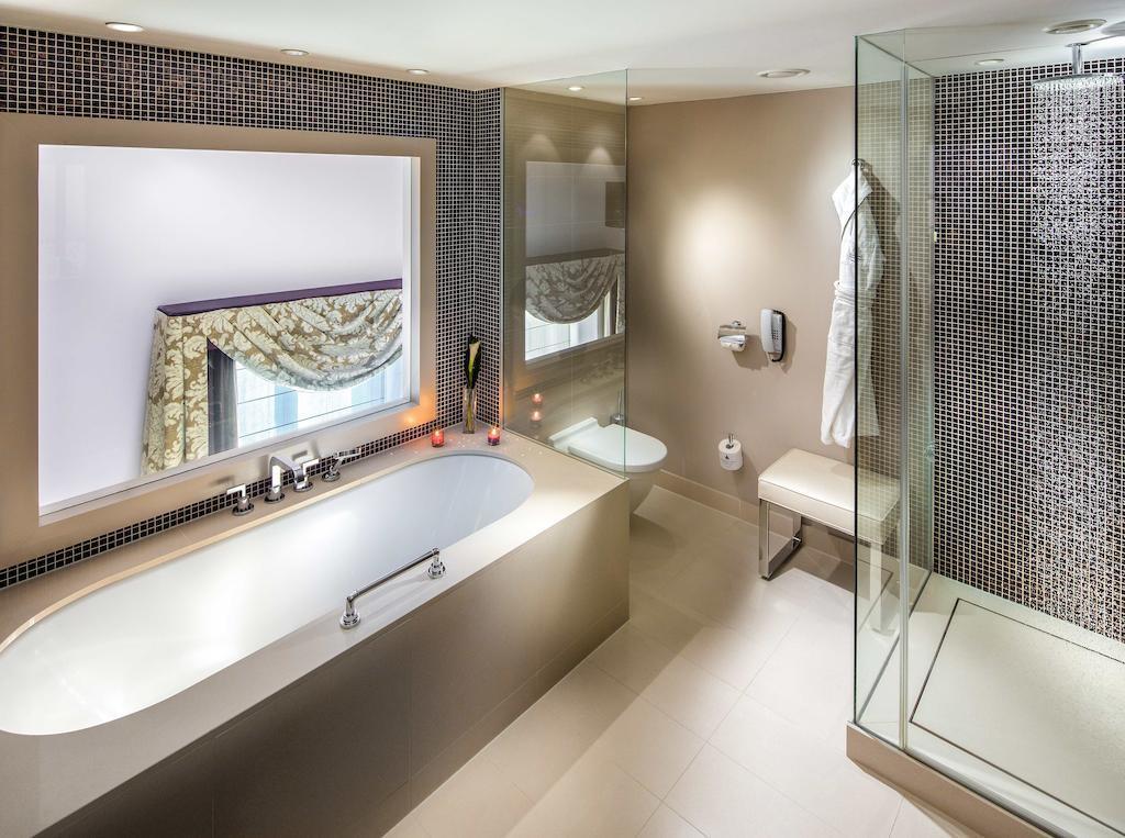 Территория The Grand Mark Prague 5*