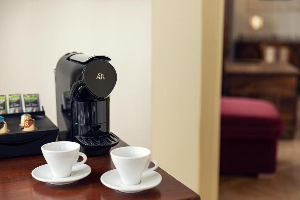 Апартаменти The Charles Hotel 4*