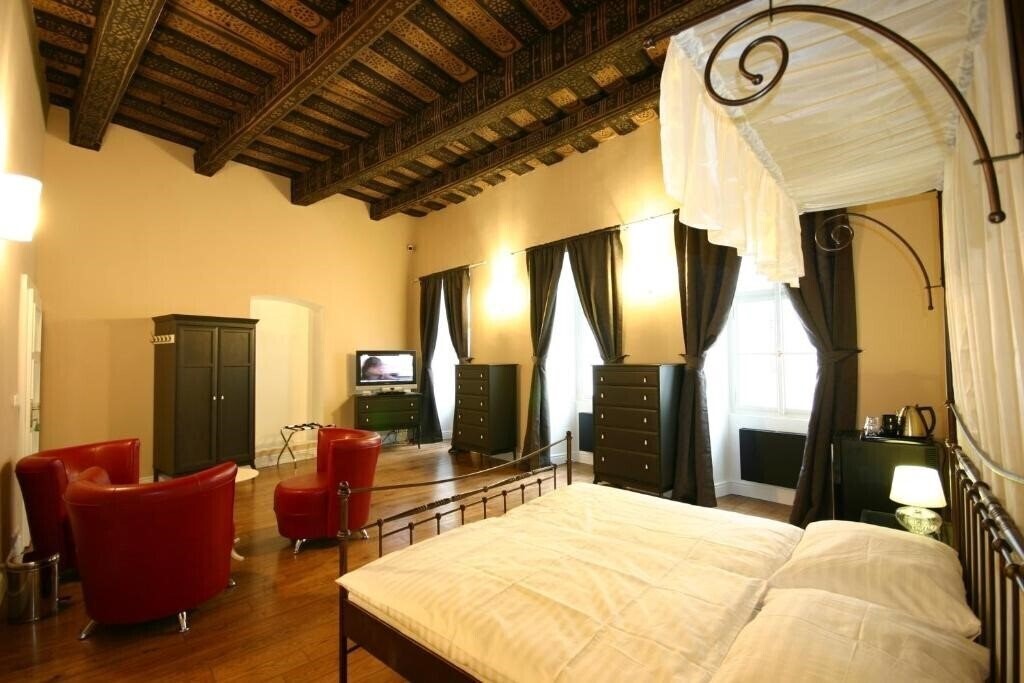 Апартаменты U Tri Bubnu 3*