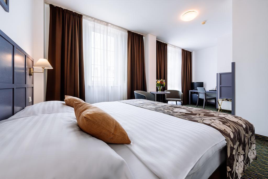Панорама Mh Apartments Central Prague 3*