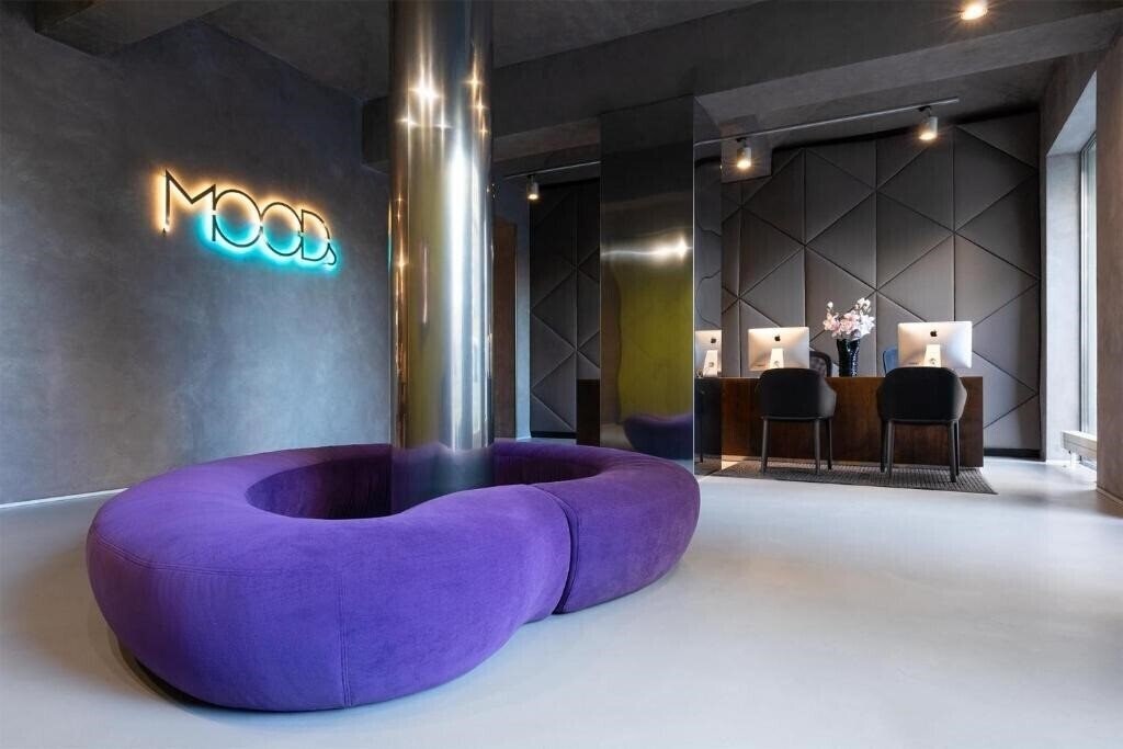 Отель Moods Boutique Hotel 4*