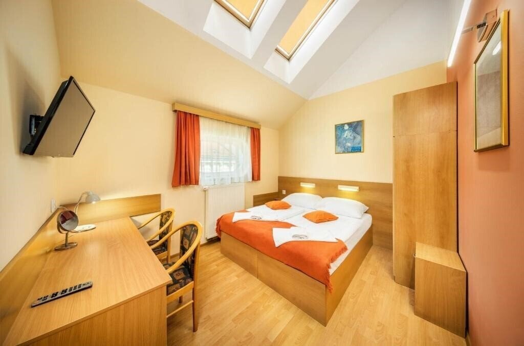 Фотография Residence Tabor 3*