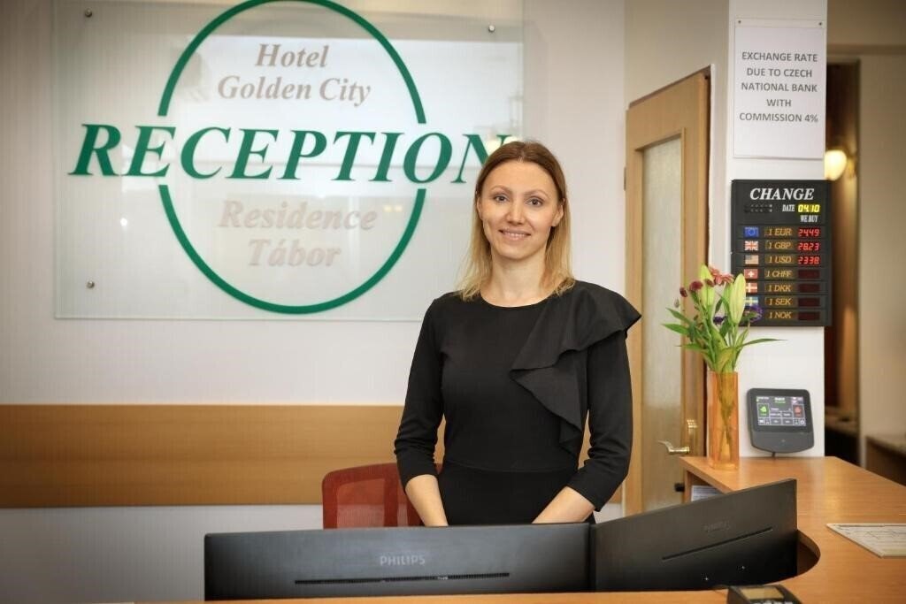 Вид Hotel Golden City Garni 3*