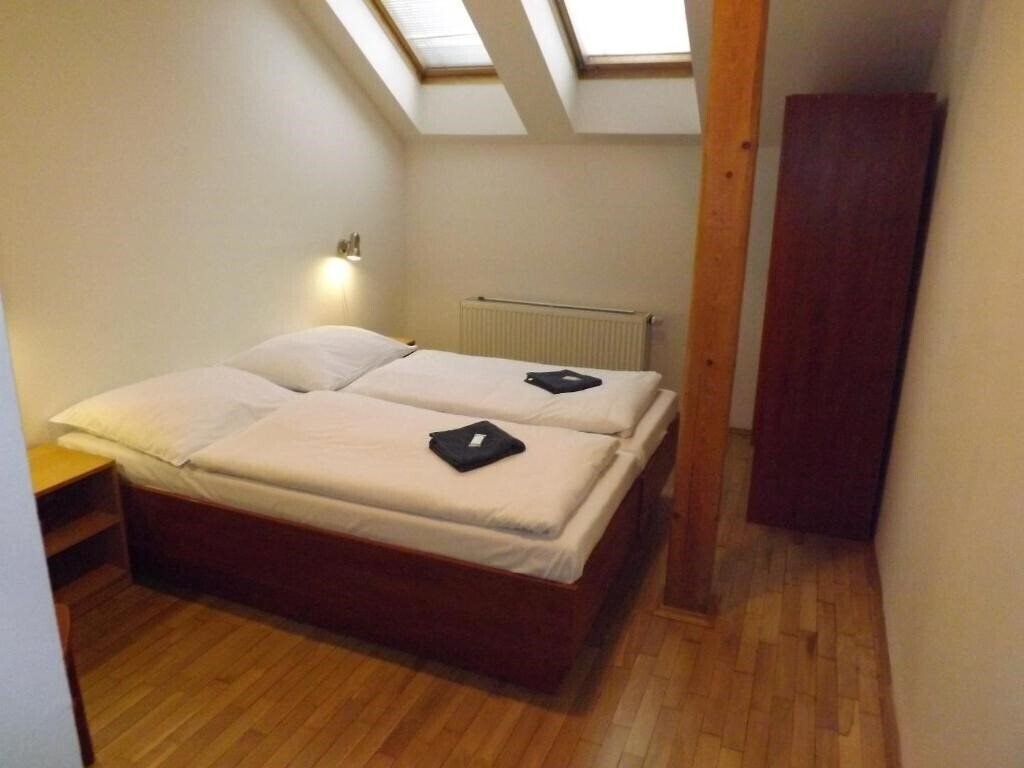 Апартаменти Beta Pension 2*