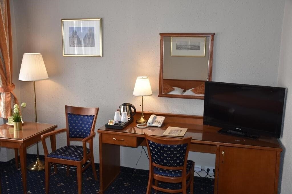 Панорама Hotel Arbes 3*